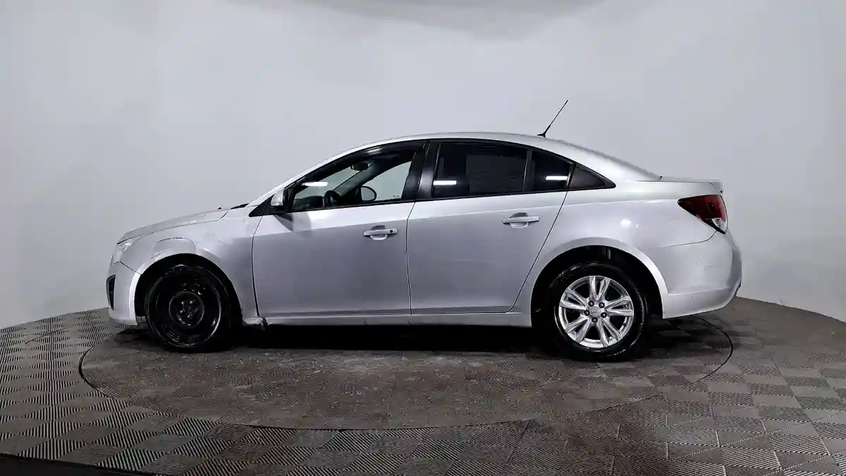 Chevrolet Cruze 2014 года за 2 590 000 тг. в Астана