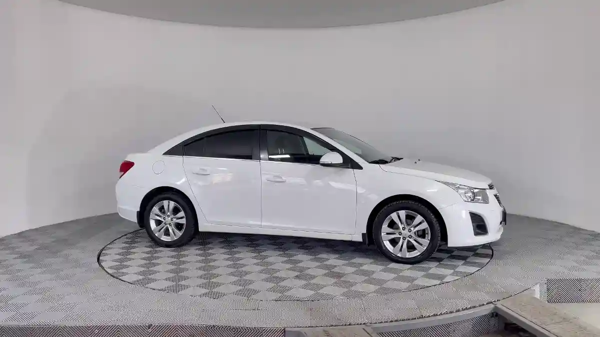 Chevrolet Cruze 2014 года за 4 690 000 тг. в Караганда
