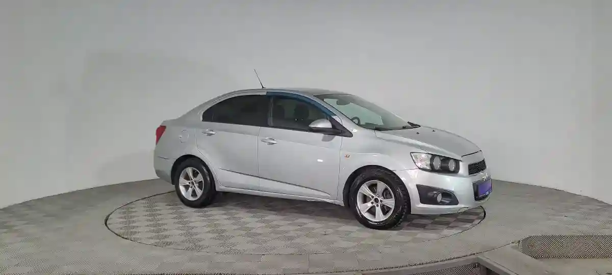 Chevrolet Aveo 2012 года за 2 990 000 тг. в Караганда
