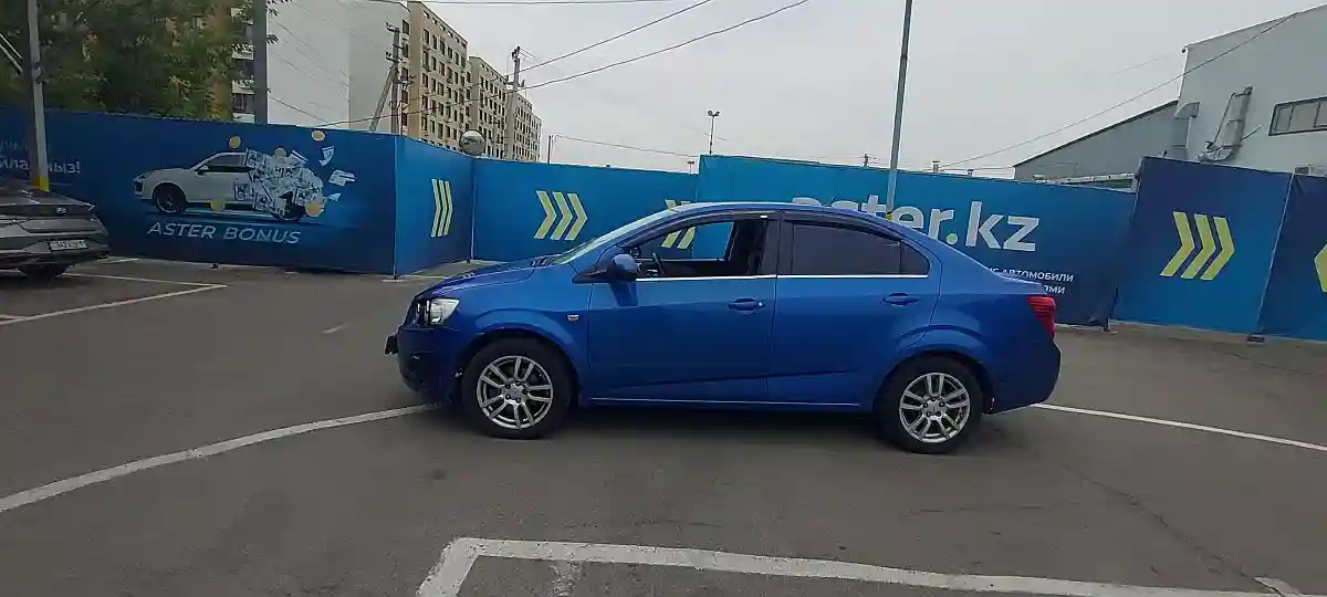 Chevrolet Aveo 2012 года за 2 500 000 тг. в Алматы