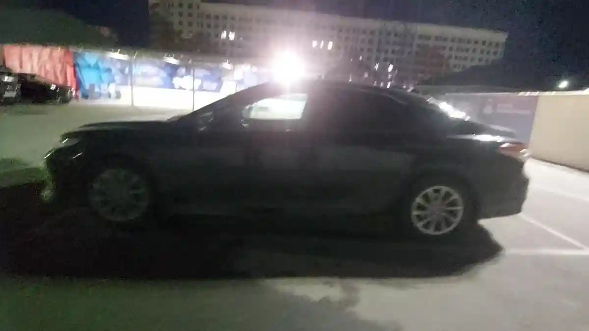 Toyota Camry 2021 года за 14 500 000 тг. в Шымкент