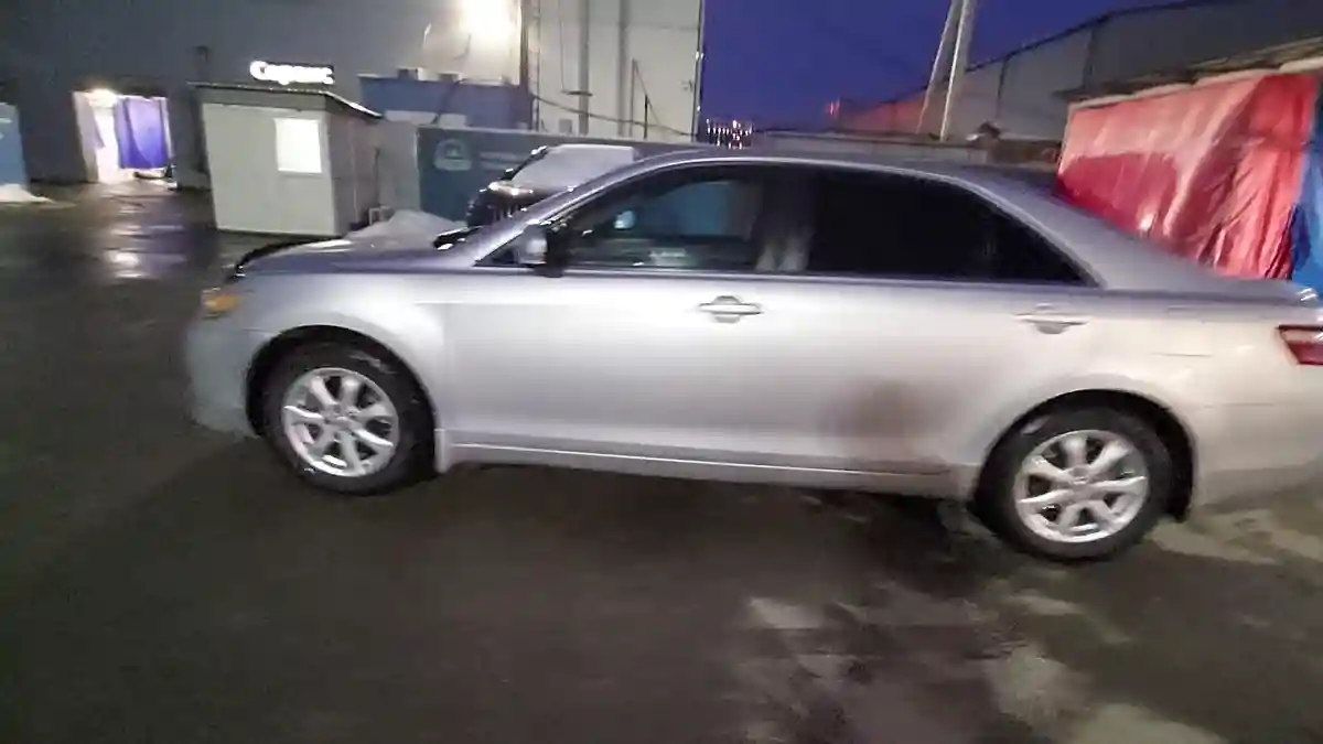 Toyota Camry 2010 года за 7 500 000 тг. в Шымкент
