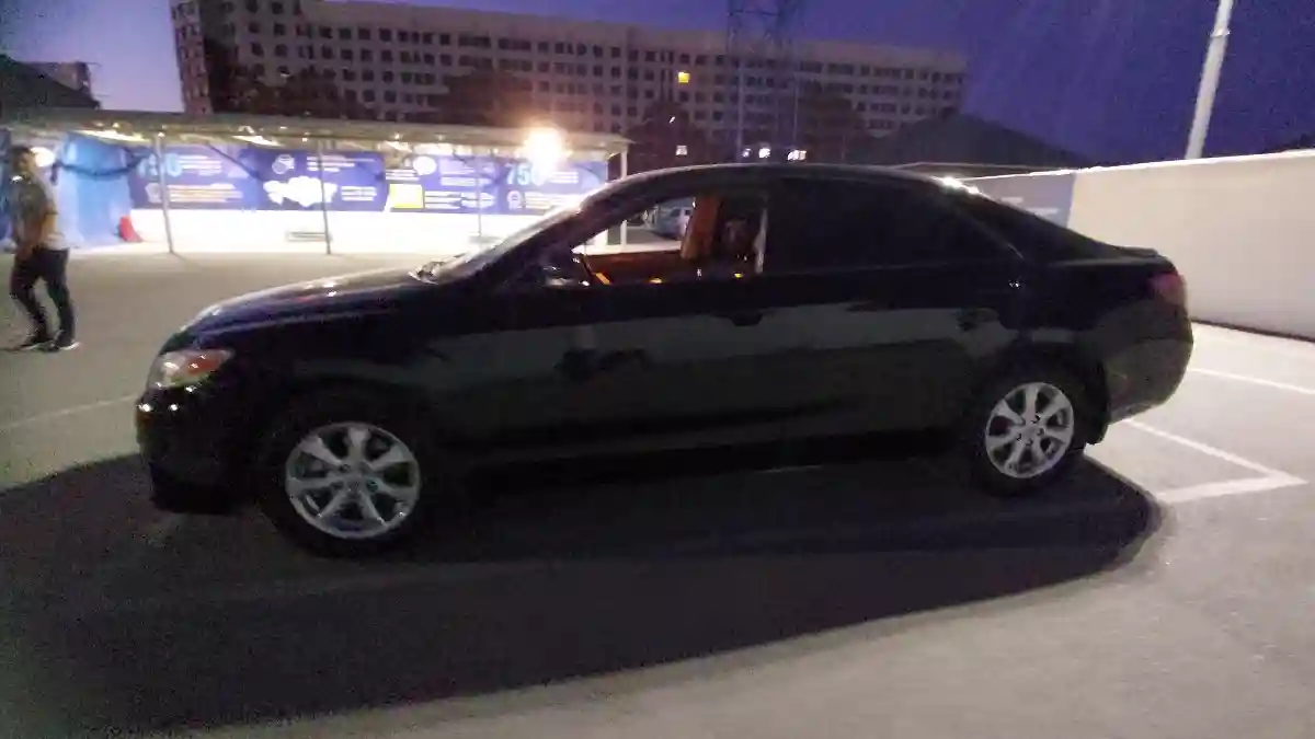 Toyota Camry 2010 года за 7 000 000 тг. в Шымкент