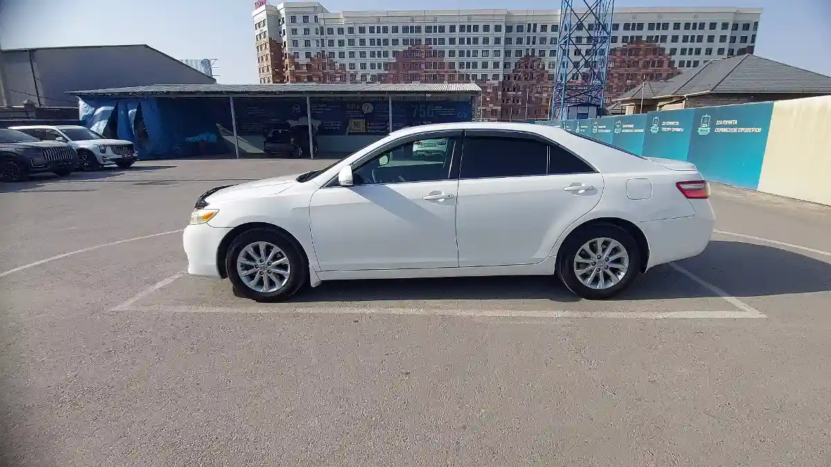 Toyota Camry 2010 года за 7 700 000 тг. в Шымкент