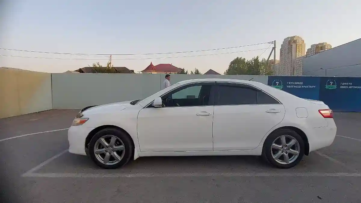 Toyota Camry 2010 года за 7 000 000 тг. в Шымкент