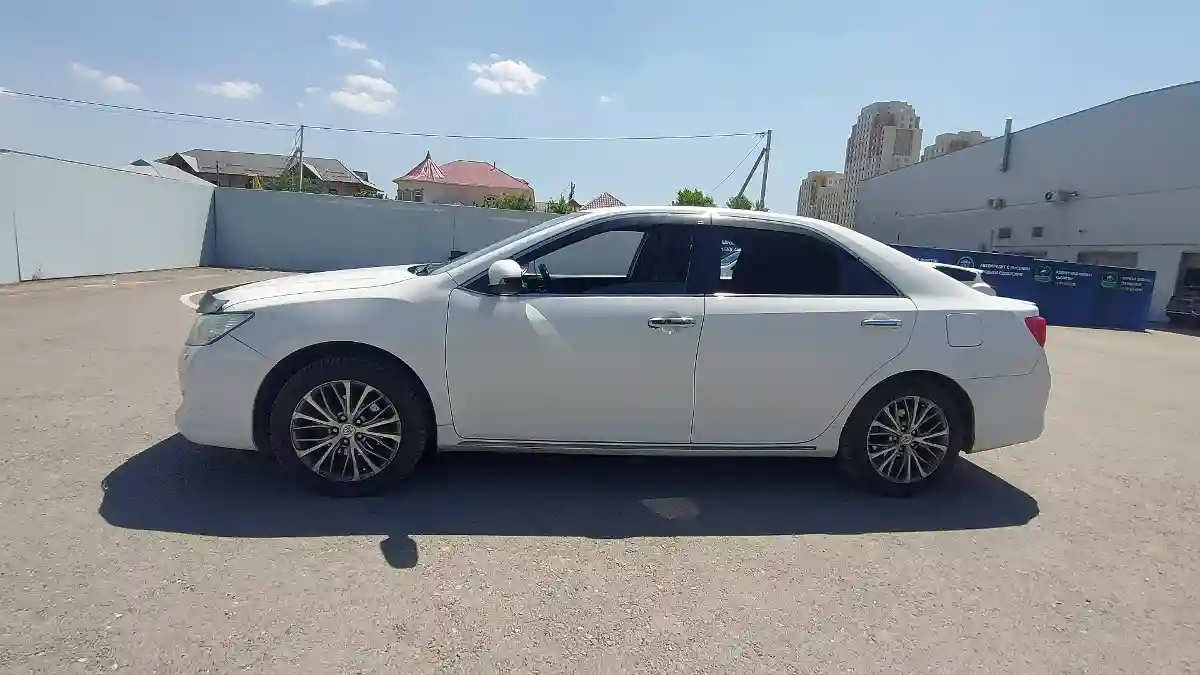 Toyota Camry 2013 года за 10 000 000 тг. в Шымкент