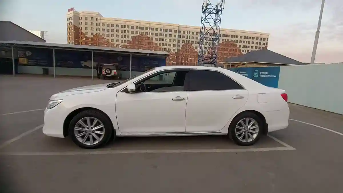 Toyota Camry 2013 года за 8 500 000 тг. в Шымкент