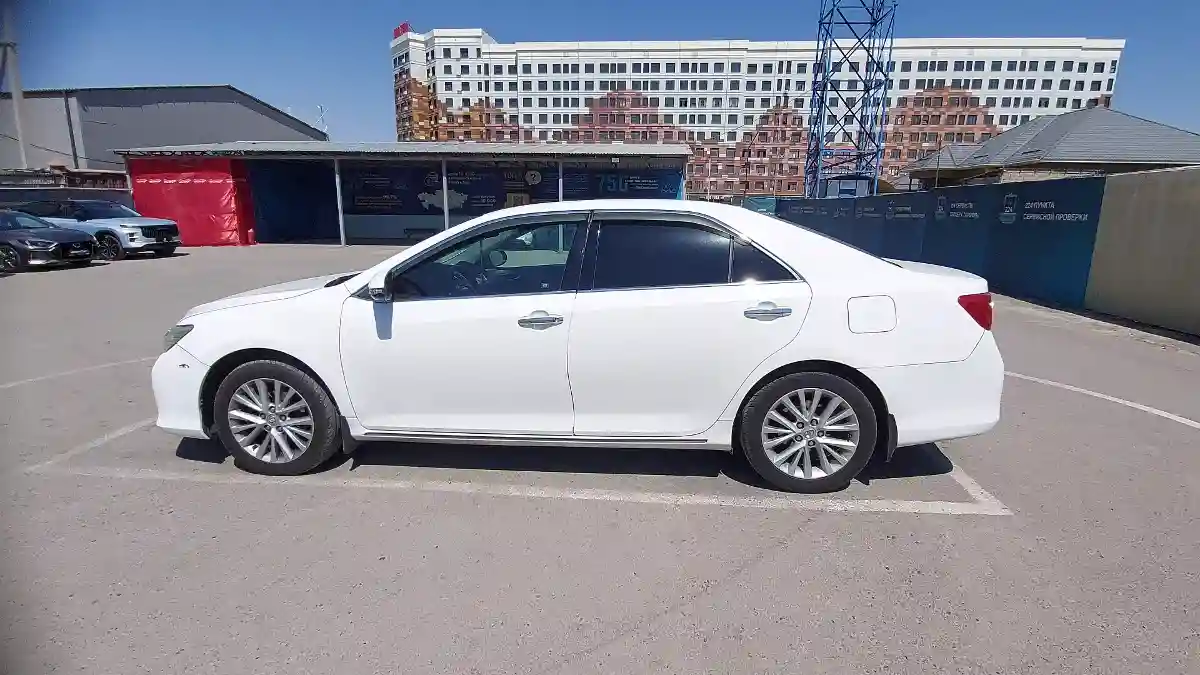 Toyota Camry 2012 года за 10 500 000 тг. в Шымкент