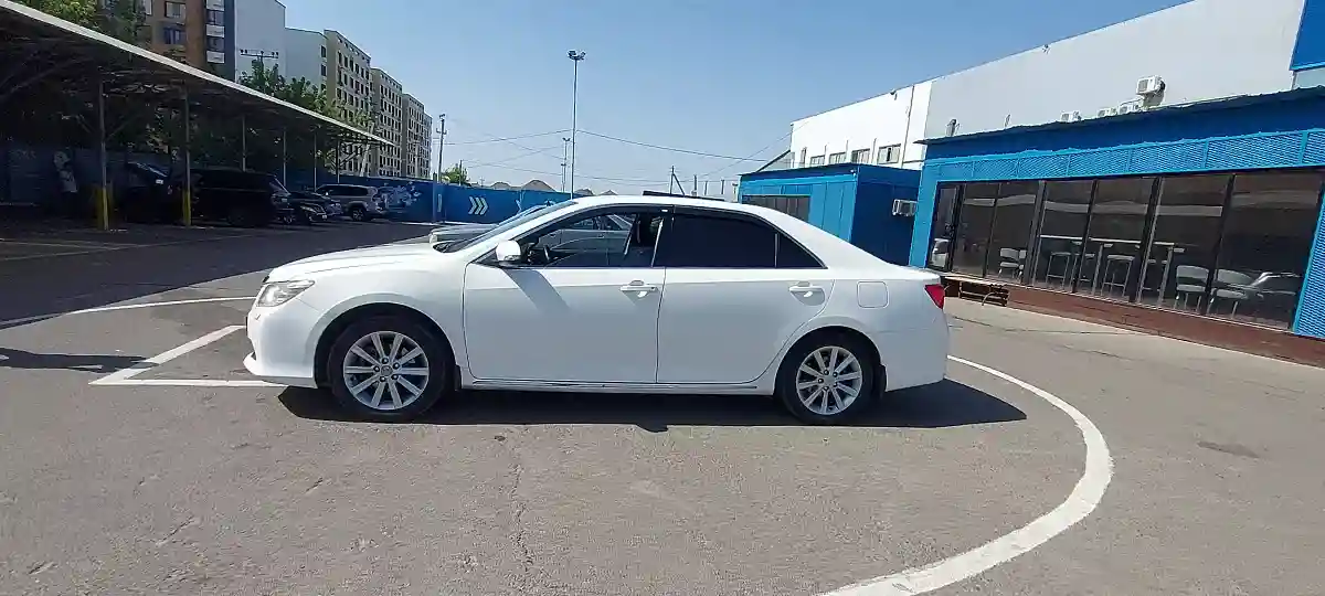 Toyota Camry 2013 года за 8 500 000 тг. в Алматы