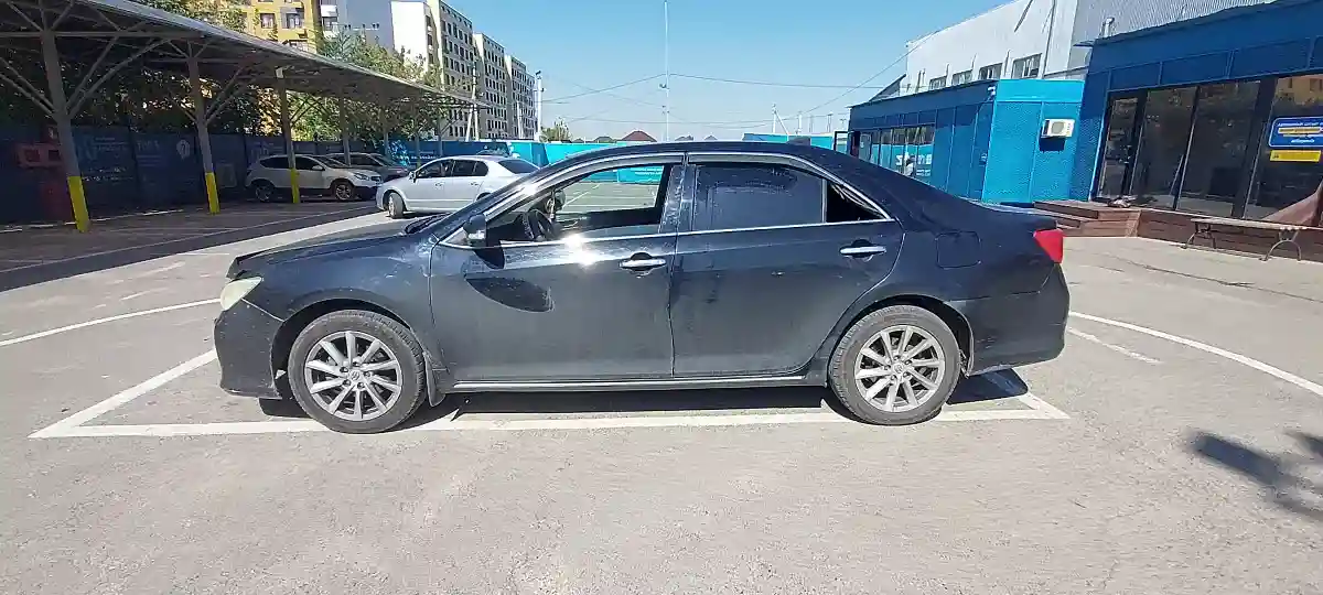 Toyota Camry 2013 года за 7 000 000 тг. в Алматы