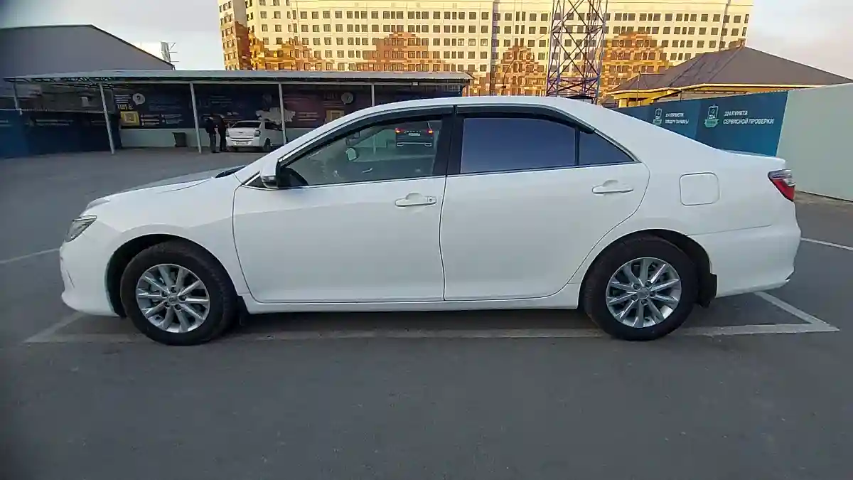 Toyota Camry 2014 года за 11 500 000 тг. в Шымкент