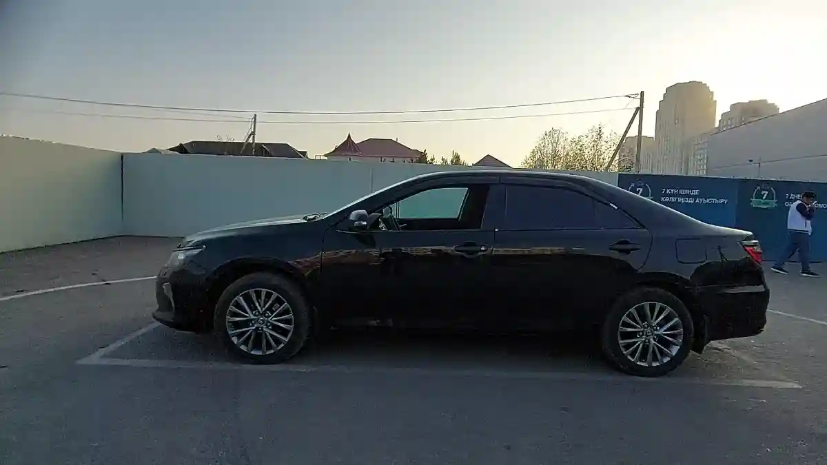 Toyota Camry 2015 года за 12 000 000 тг. в Шымкент