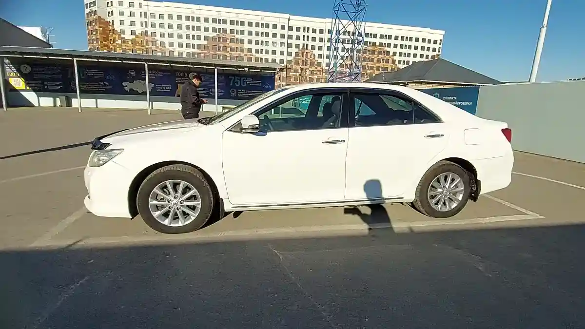 Toyota Camry 2012 года за 9 500 000 тг. в Шымкент