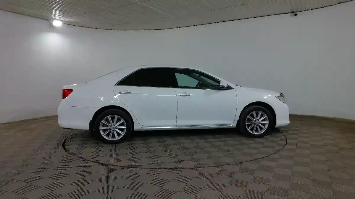 Toyota Camry 2013 года за 10 800 000 тг. в Шымкент