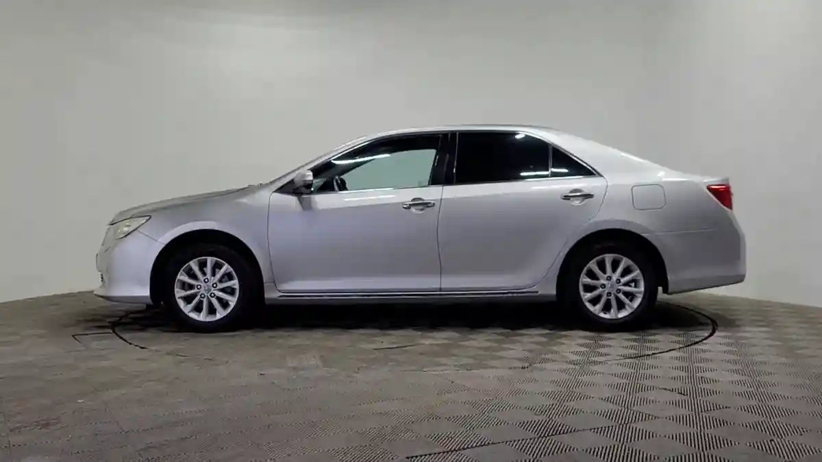 Toyota Camry 2012 года за 9 490 000 тг. в Алматы