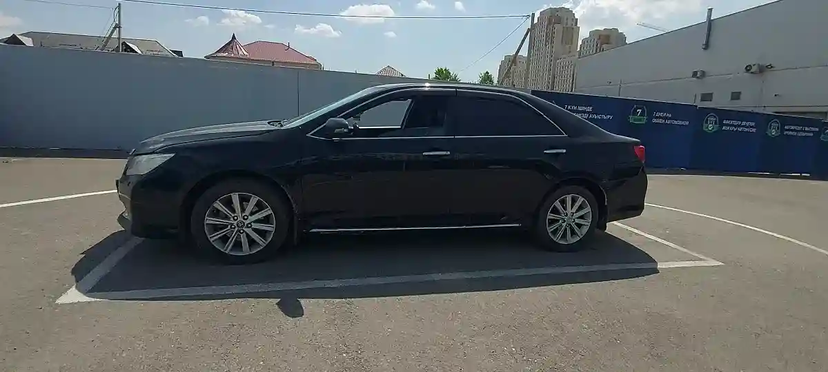 Toyota Camry 2012 года за 9 000 000 тг. в Шымкент