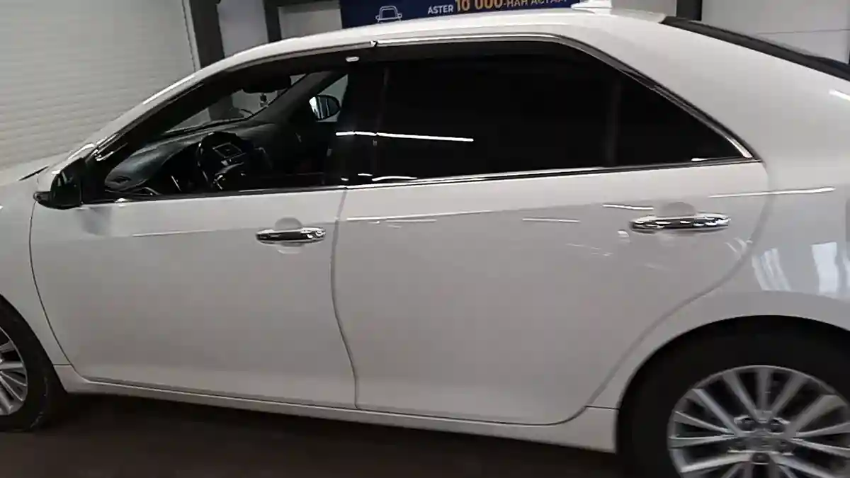 Toyota Camry 2015 года за 9 300 000 тг. в Астана