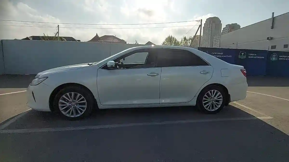 Toyota Camry 2015 года за 12 000 000 тг. в Шымкент