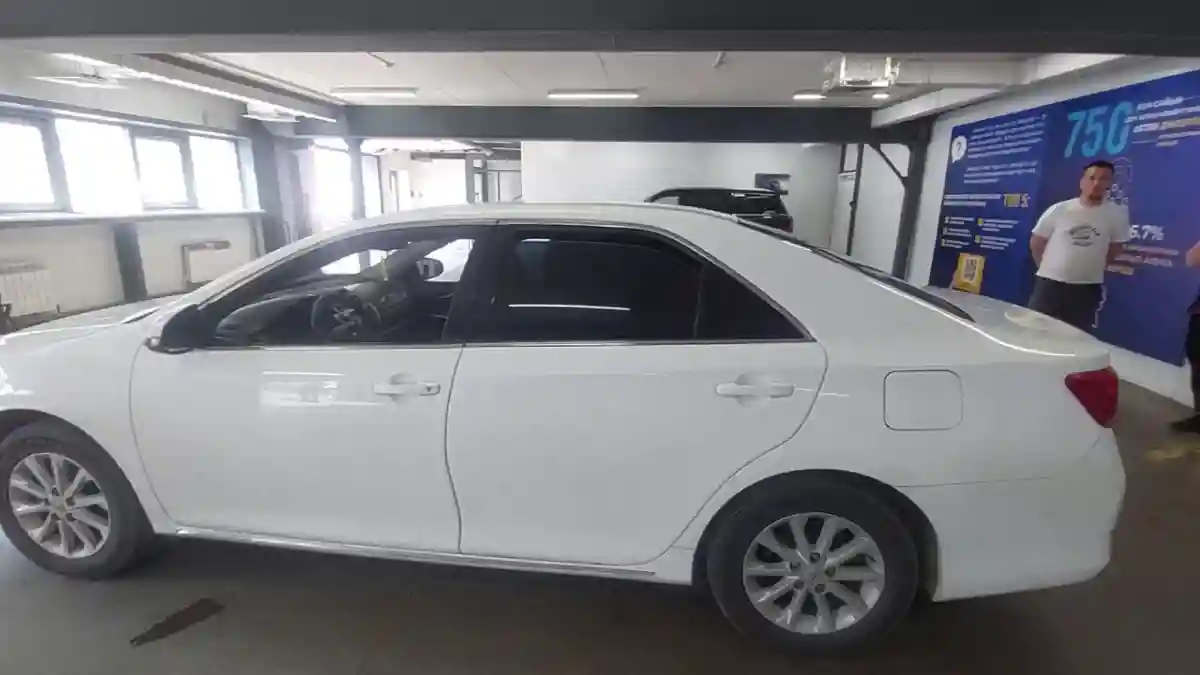 Toyota Camry 2012 года за 9 500 000 тг. в Астана