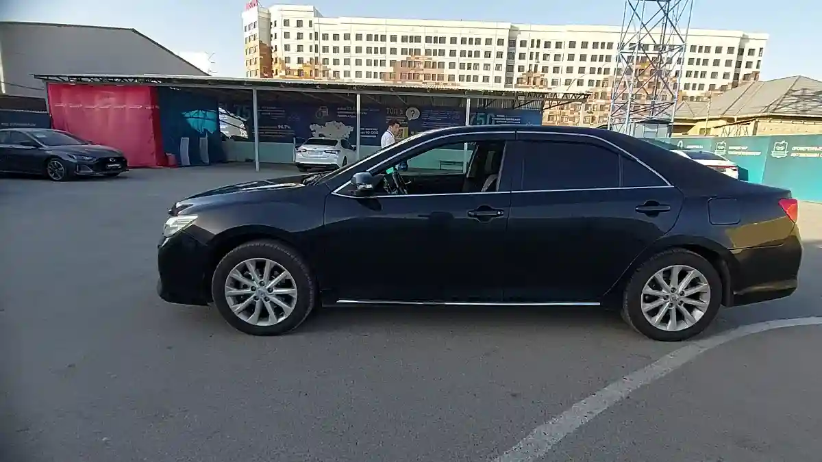 Toyota Camry 2013 года за 7 200 000 тг. в Шымкент