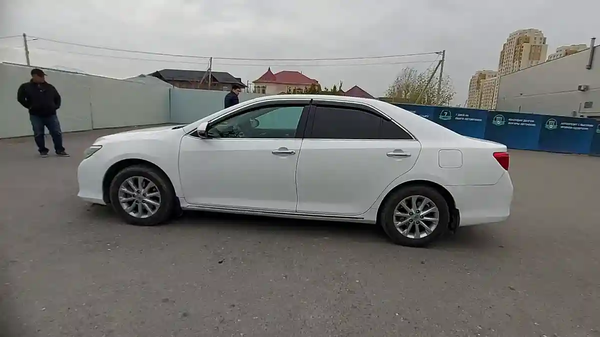Toyota Camry 2013 года за 9 700 000 тг. в Шымкент