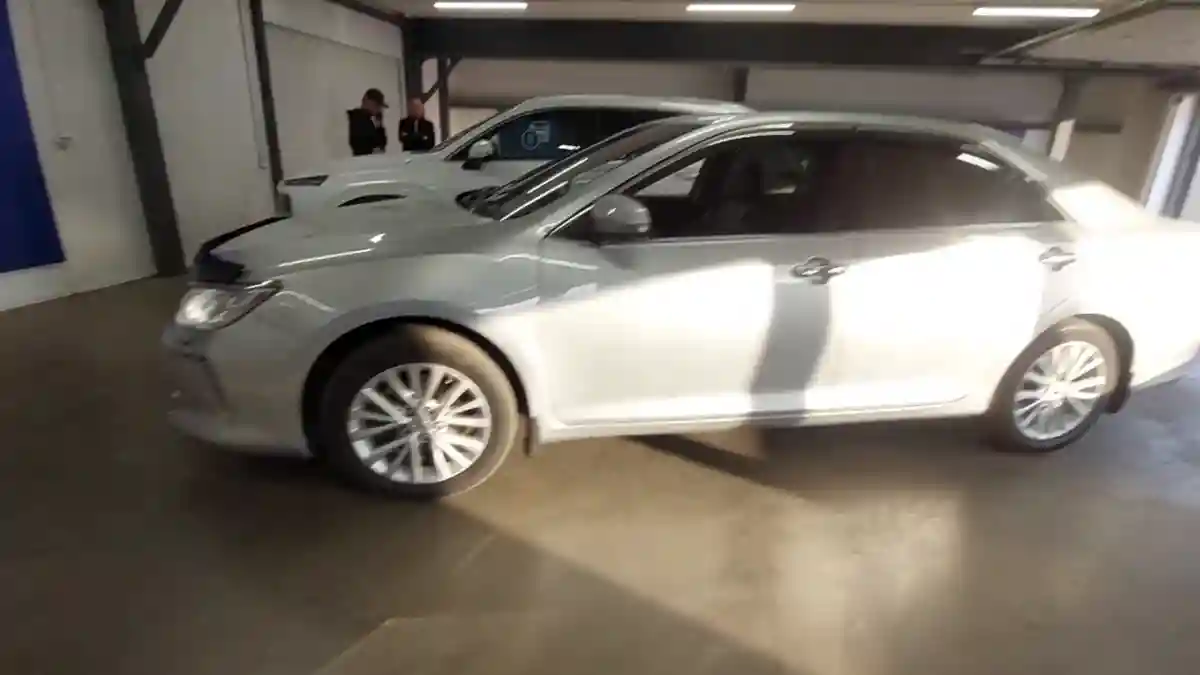 Toyota Camry 2015 года за 10 650 000 тг. в Астана