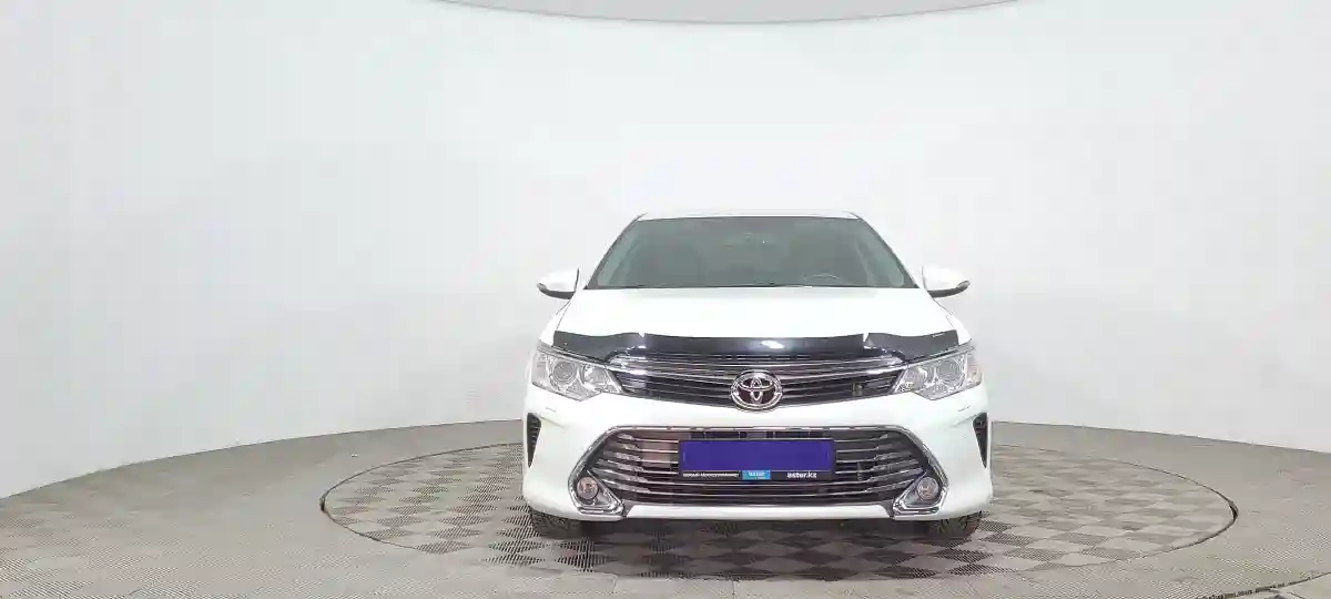 Toyota Camry 2017 года за 12 180 000 тг. в Караганда