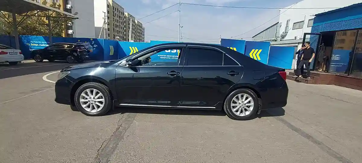 Toyota Camry 2012 года за 8 000 000 тг. в Алматы