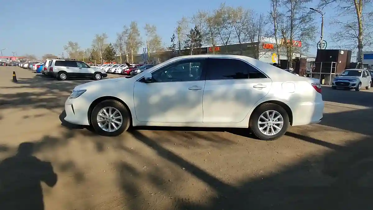 Toyota Camry 2014 года за 12 650 000 тг. в Павлодар