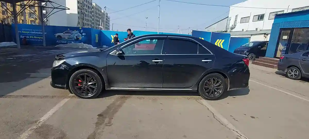 Toyota Camry 2011 года за 10 000 000 тг. в Алматы