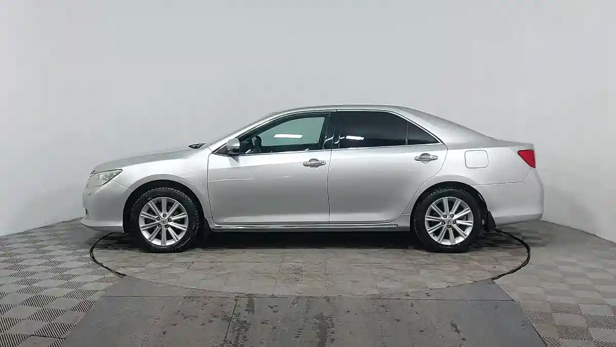 Toyota Camry 2013 года за 8 490 000 тг. в Астана