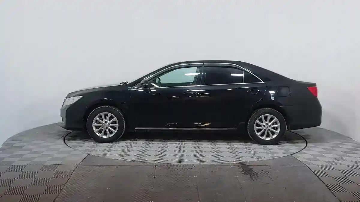Toyota Camry 2014 года за 8 950 000 тг. в Астана