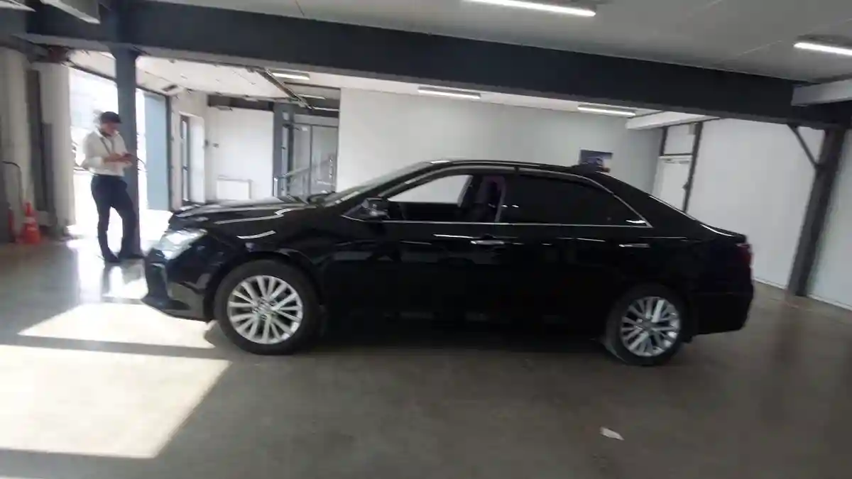 Toyota Camry 2015 года за 11 500 000 тг. в Астана