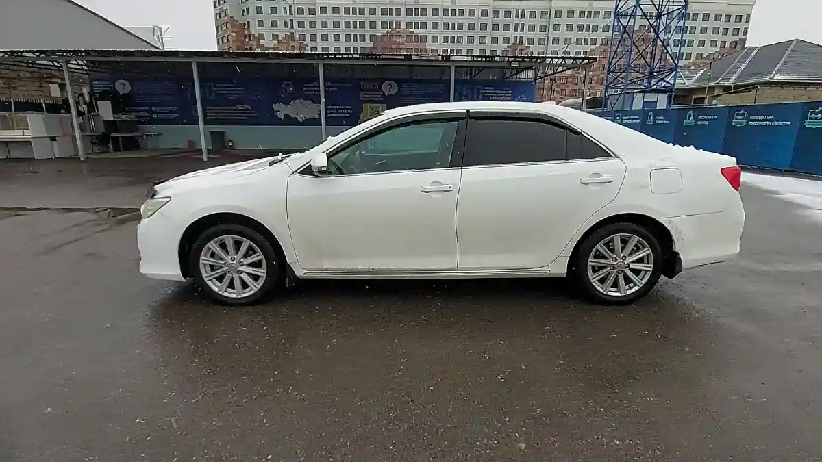 Toyota Camry 2013 года за 9 000 000 тг. в Шымкент