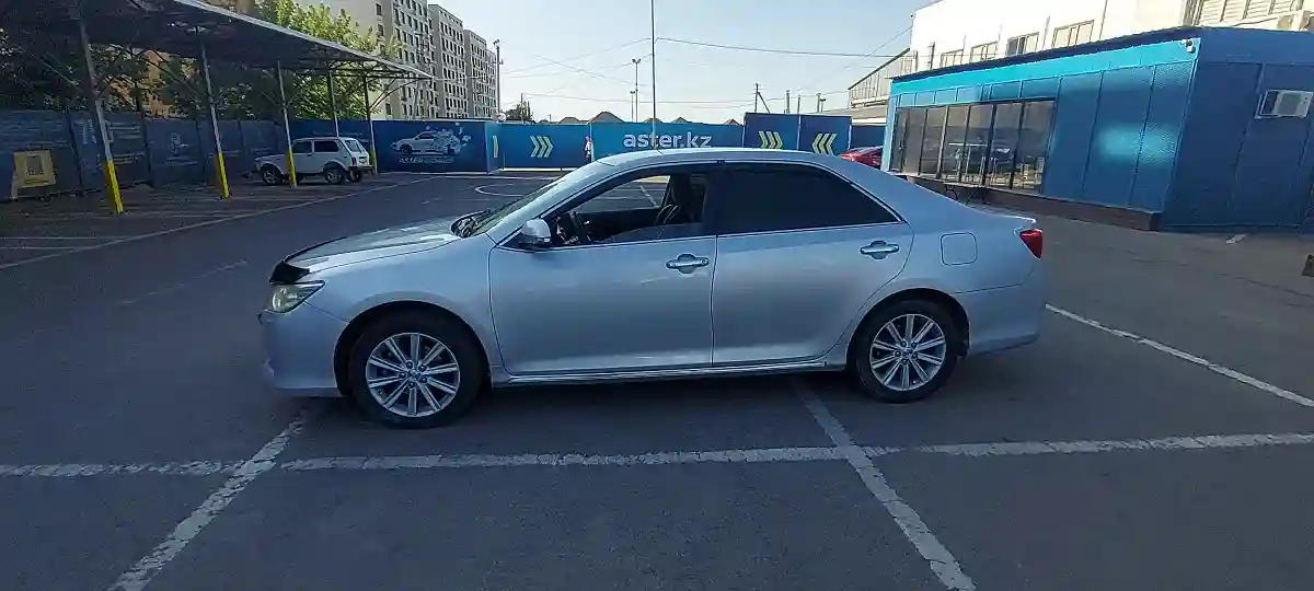 Toyota Camry 2014 года за 9 200 000 тг. в Алматы