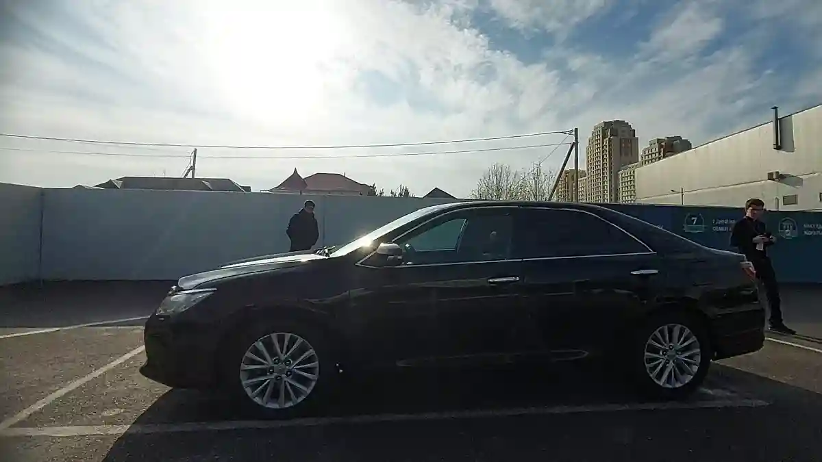 Toyota Camry 2015 года за 11 000 000 тг. в Шымкент