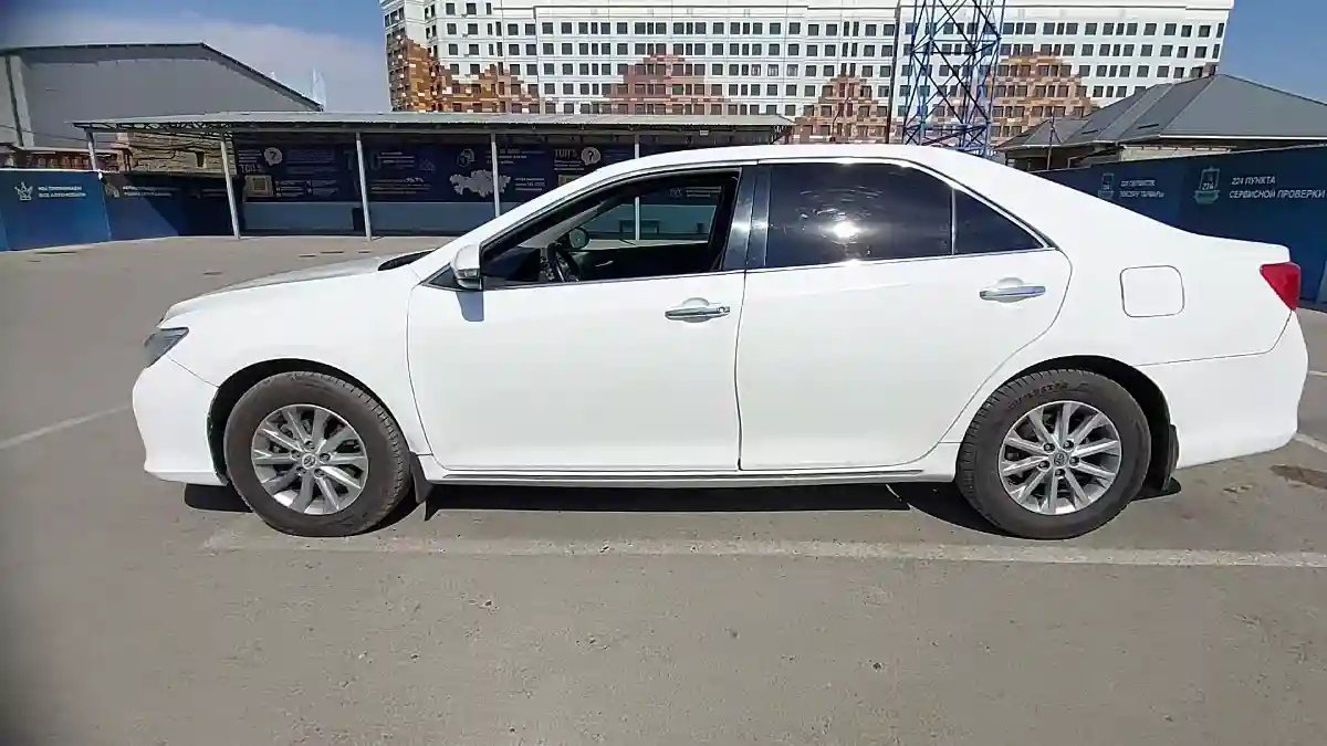 Toyota Camry 2012 года за 8 000 000 тг. в Шымкент