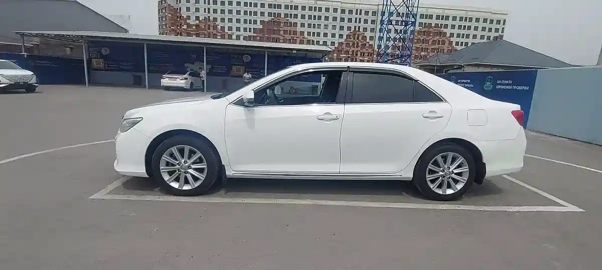 Toyota Camry 2012 года за 9 500 000 тг. в Шымкент