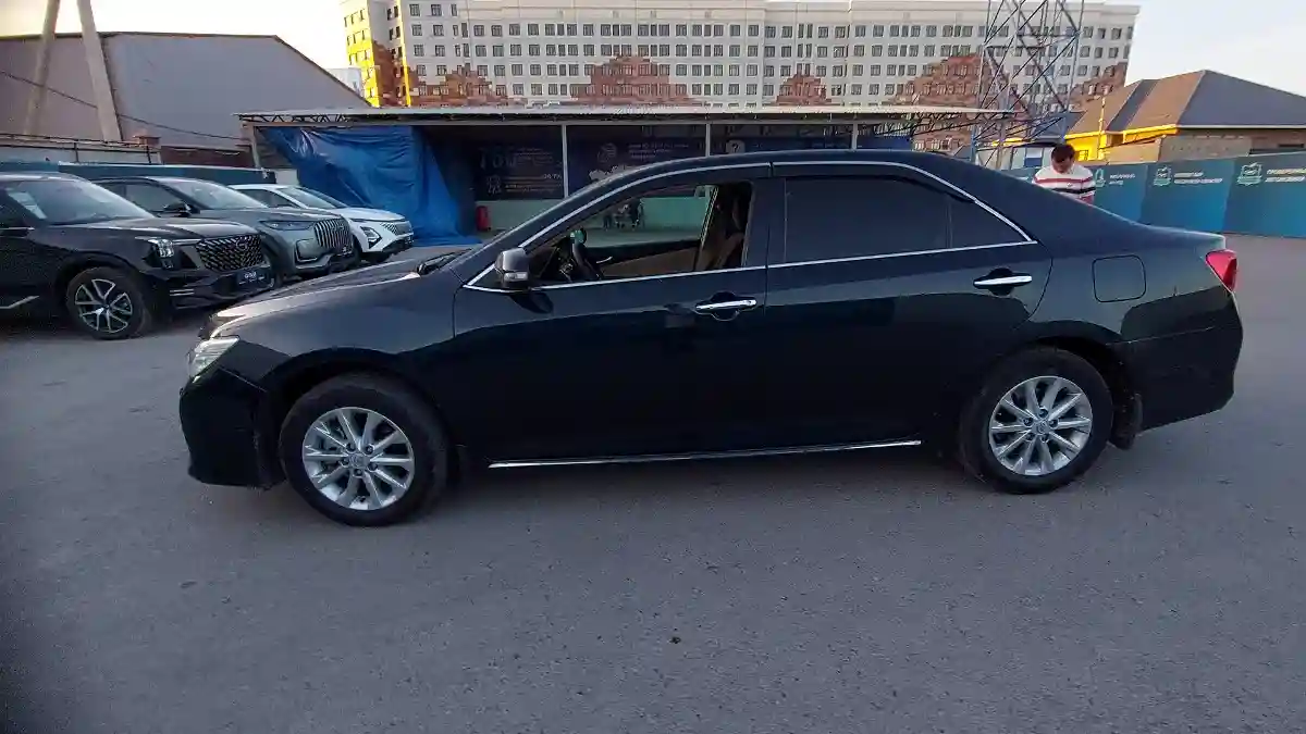 Toyota Camry 2014 года за 9 500 000 тг. в Шымкент