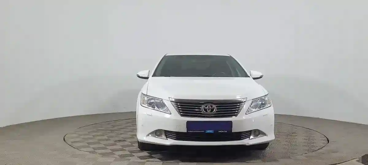 Toyota Camry 2014 года за 9 990 000 тг. в Караганда