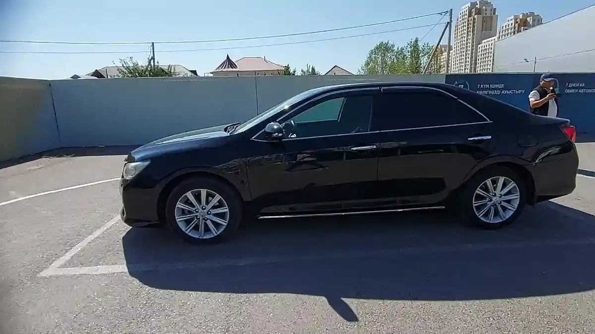 Toyota Camry 2012 года за 9 500 000 тг. в Шымкент