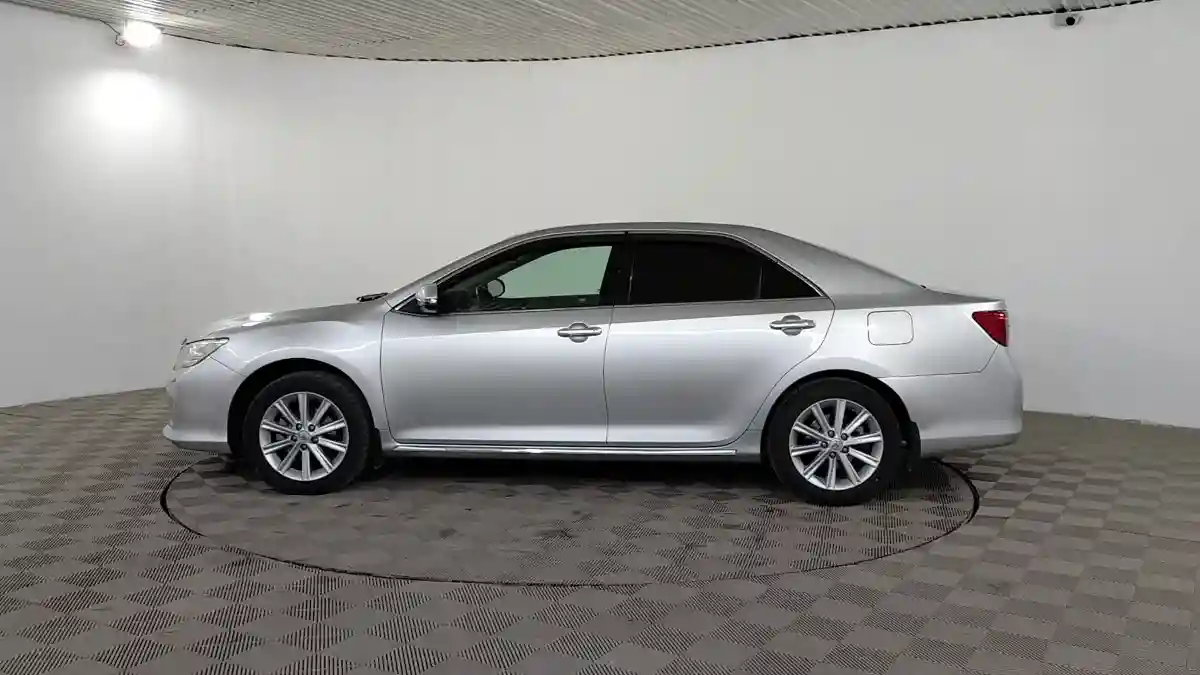 Toyota Camry 2012 года за 8 990 000 тг. в Шымкент