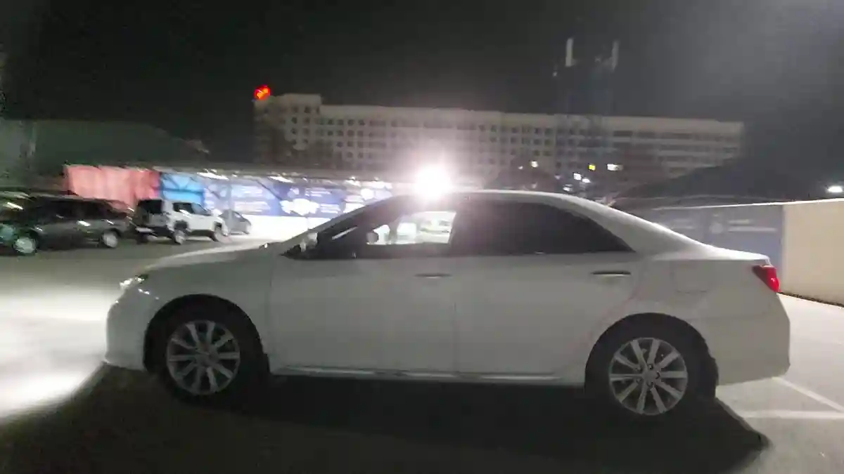 Toyota Camry 2012 года за 9 000 000 тг. в Шымкент