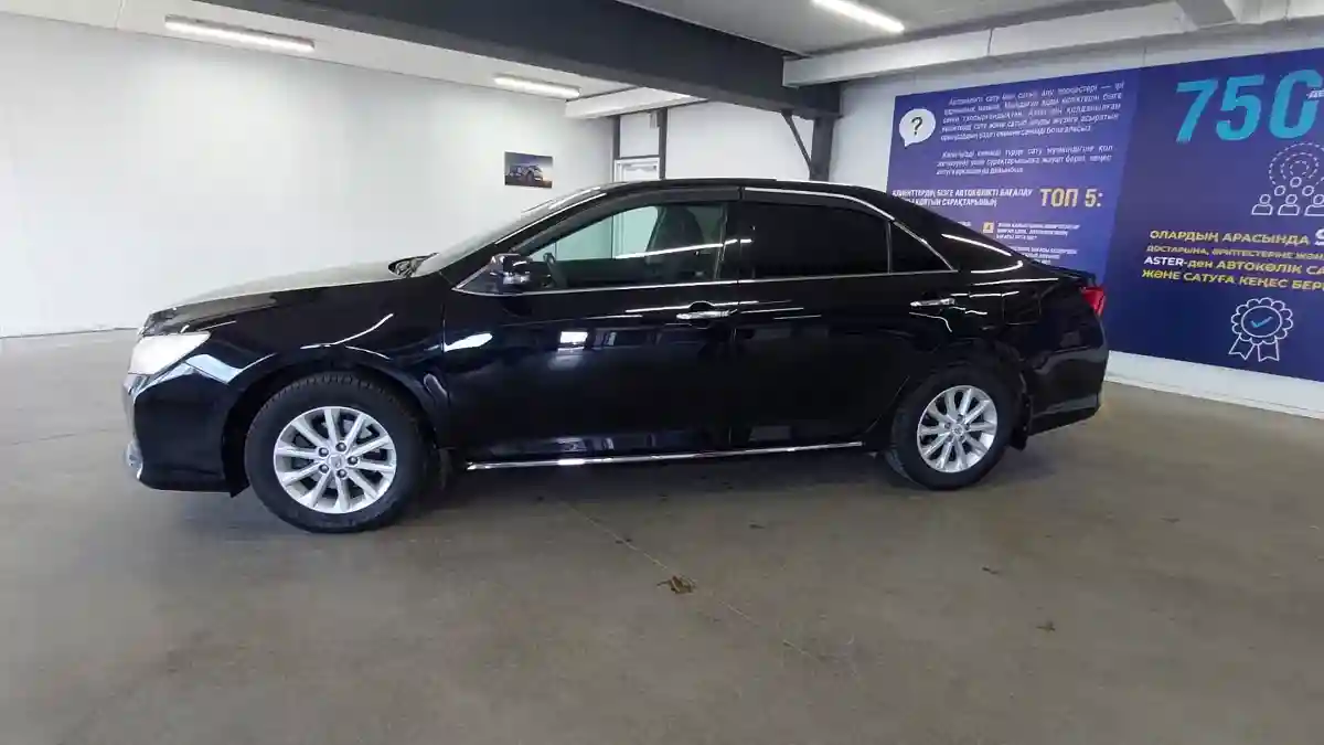 Toyota Camry 2012 года за 9 500 000 тг. в Астана