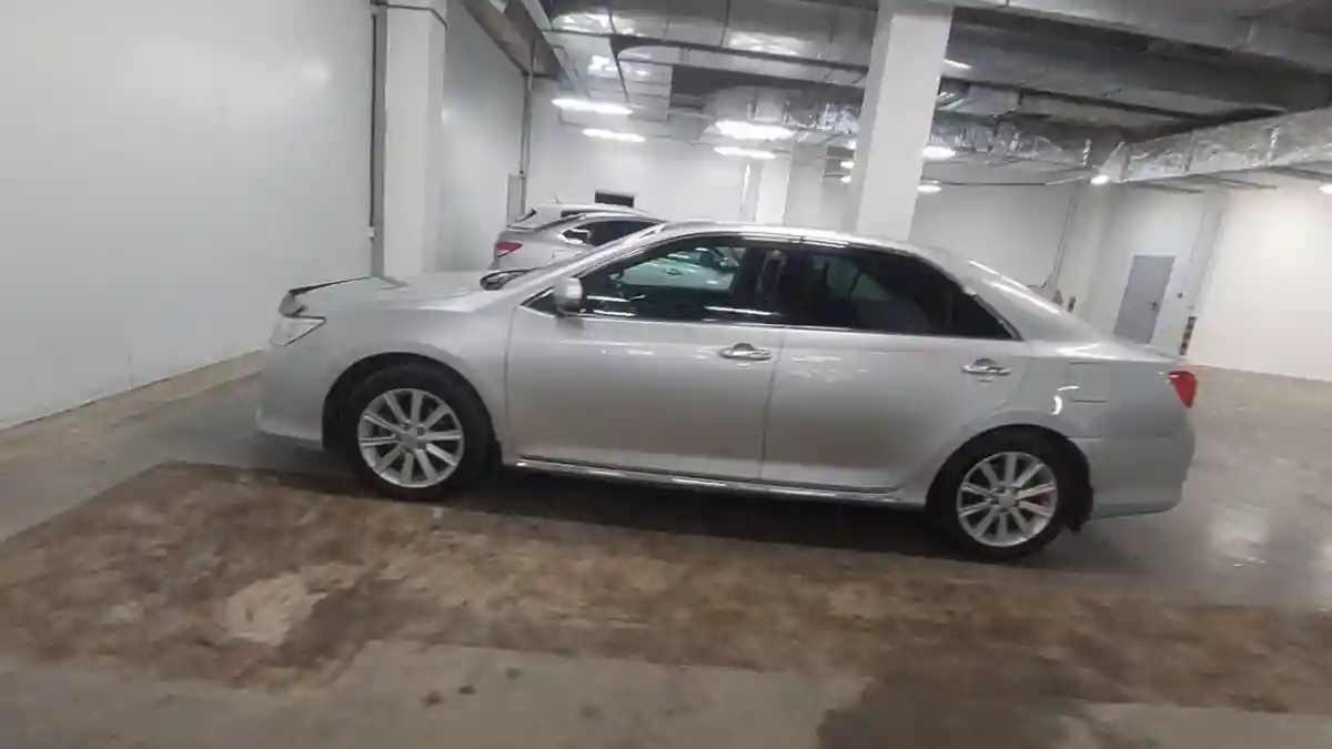 Toyota Camry 2013 года за 9 100 000 тг. в Астана