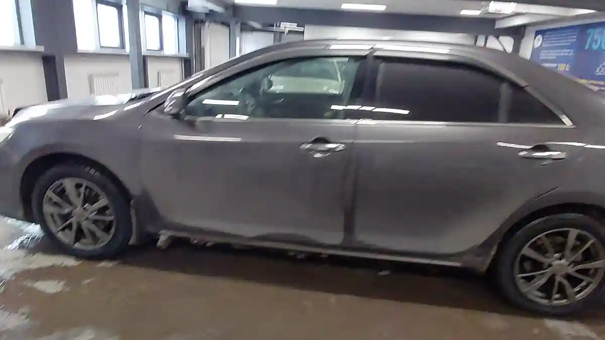 Toyota Camry 2013 года за 10 000 000 тг. в Астана