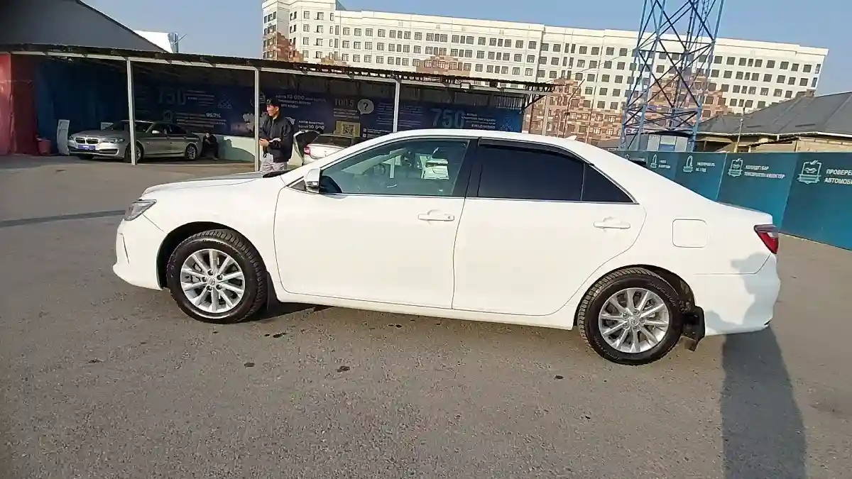 Toyota Camry 2014 года за 9 500 000 тг. в Шымкент