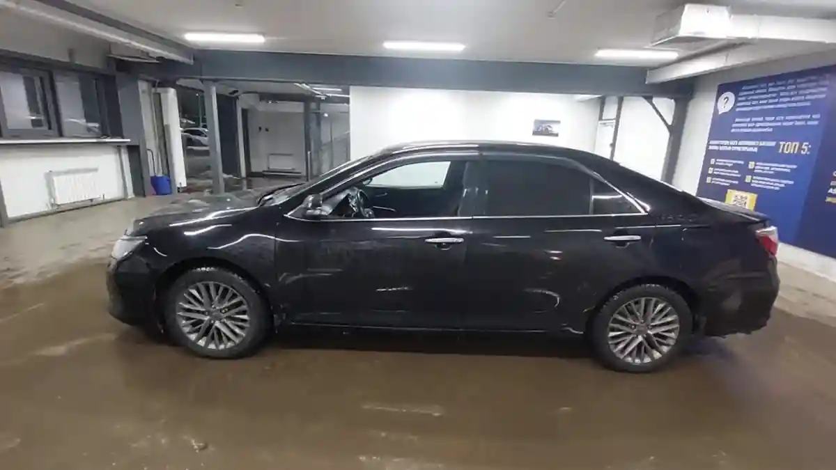 Toyota Camry 2016 года за 8 500 000 тг. в Астана