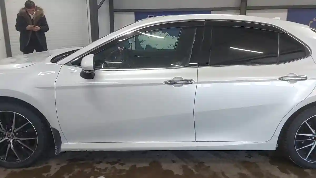 Toyota Camry 2018 года за 15 000 000 тг. в Астана