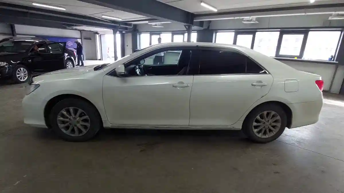 Toyota Camry 2014 года за 8 500 000 тг. в Астана